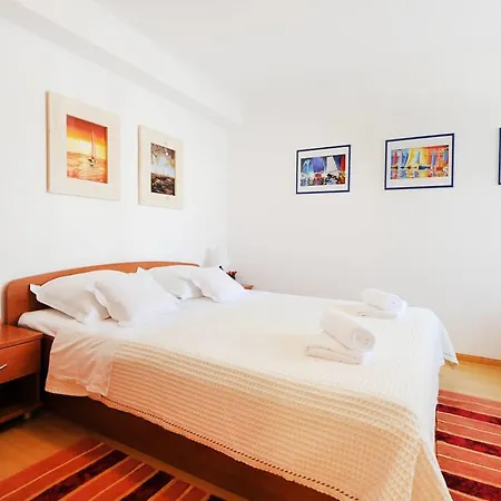 Apartman Klarin - Old Stone House Jezera Exterior photo